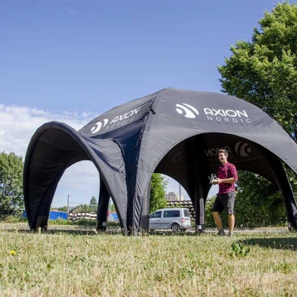 AXION Inflatable Tent SPIDER - product in use 1